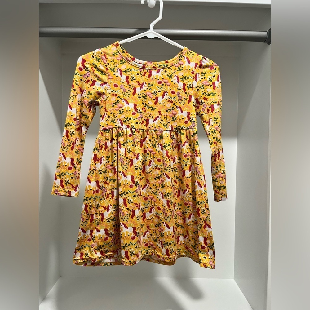 Members Mark Unicorn Floral Yellow girls Dress size 7